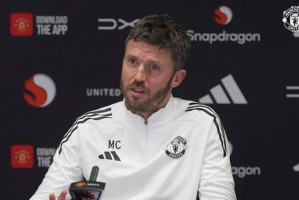 曼联进欧冠机会超85%，卡里克转正指日可待？拉爵没接洽其他任何主帅