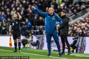 英超第15轮：埃弗顿3-0诺丁汉森林