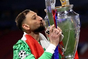 队报：曼市双雄争夺欧冠冠军门将 多纳鲁马与巴黎续约已停滞多月