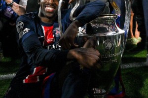 欧洲超级杯前瞻：巴黎揭示致命缺陷，热刺迎来挑战